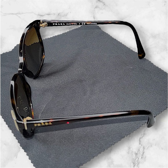 EUC Authentic PRADA Women's Polarized Brown Tortoise sunglasses w/ case & cloth - Picture 5 of 11